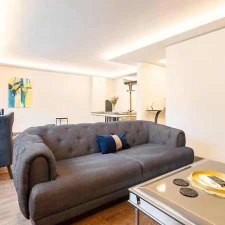 Luxury In The Heart Of Nisantasi Apartmán