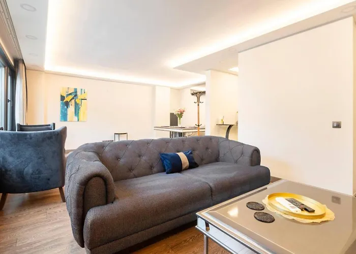 Luxury In The Heart Of Nisantasi Apartment